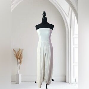 Wild Fable Elegant White Strapless Jumpsuit